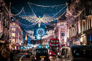 Consejos-de-decoración-de-Navidad-para-salones-de-belleza-barberías-y-estéticas Grupo Belleza