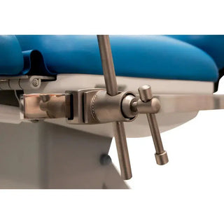 Sillón electrico de ginecología de 3 motores - Grupo Belleza